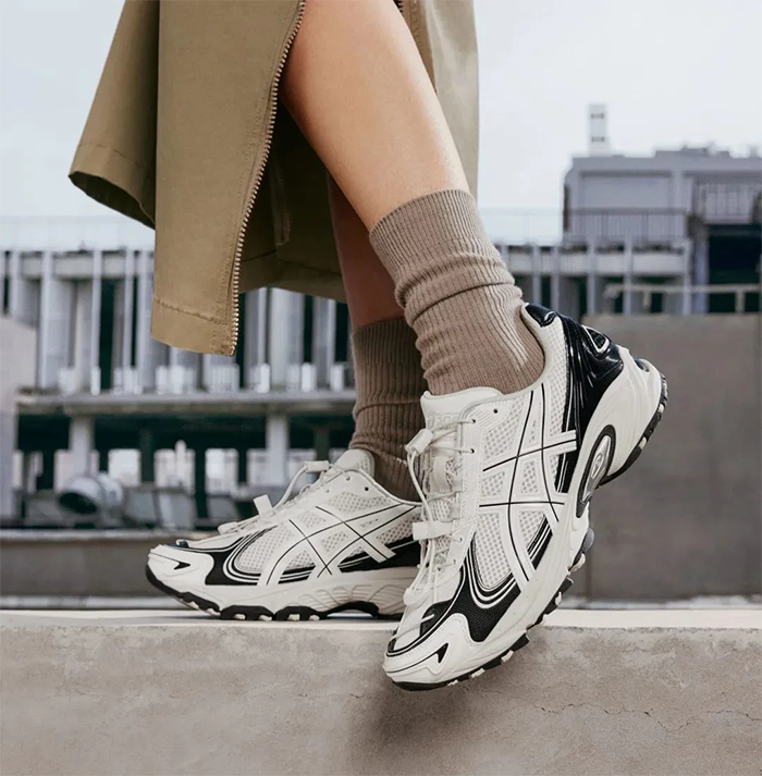 UNAFFECTED x ASICS Gel Kayano 14 白/黑