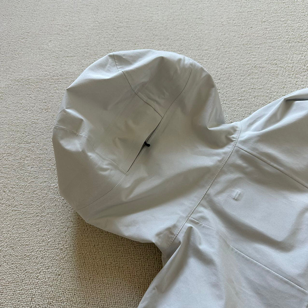 The North Face UNDYED GORE-TEX 超強機能硬殼衝鋒衣