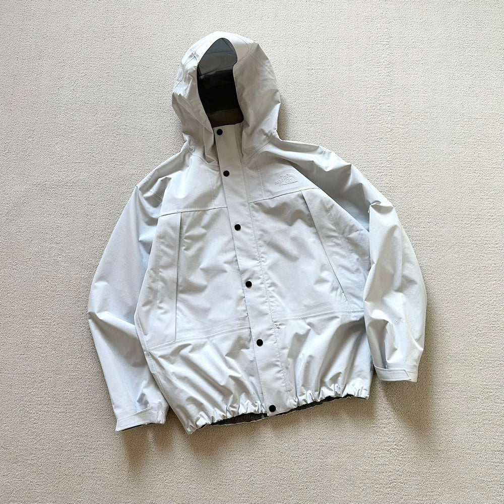 The North Face UNDYED GORE-TEX 超強機能硬殼衝鋒衣