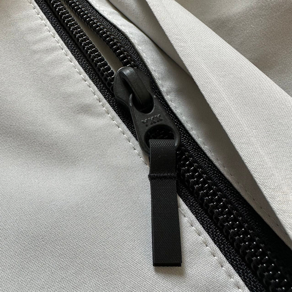 The North Face UNDYED GORE-TEX 超強機能硬殼衝鋒衣