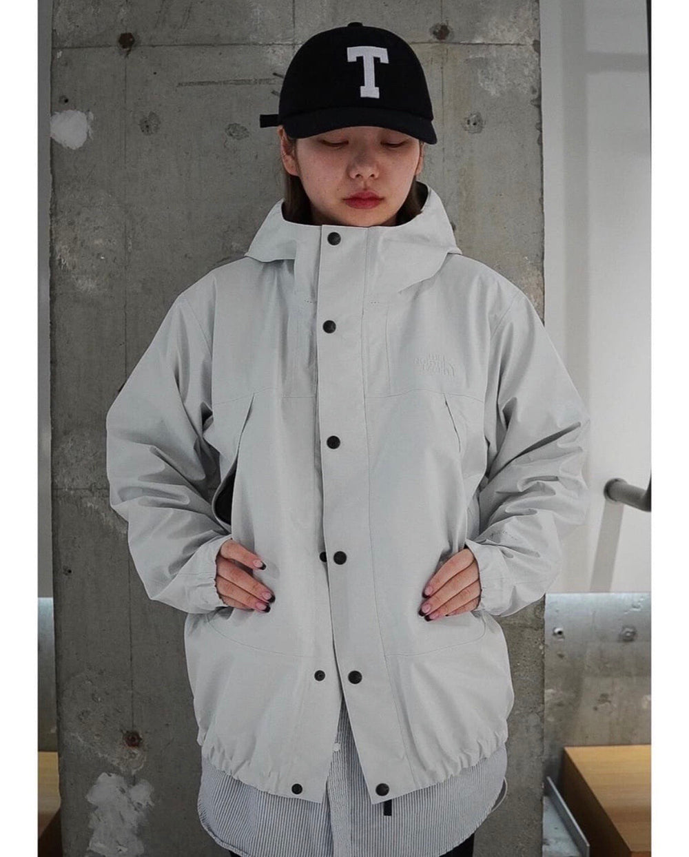 The North Face UNDYED GORE-TEX 超強機能硬殼衝鋒衣
