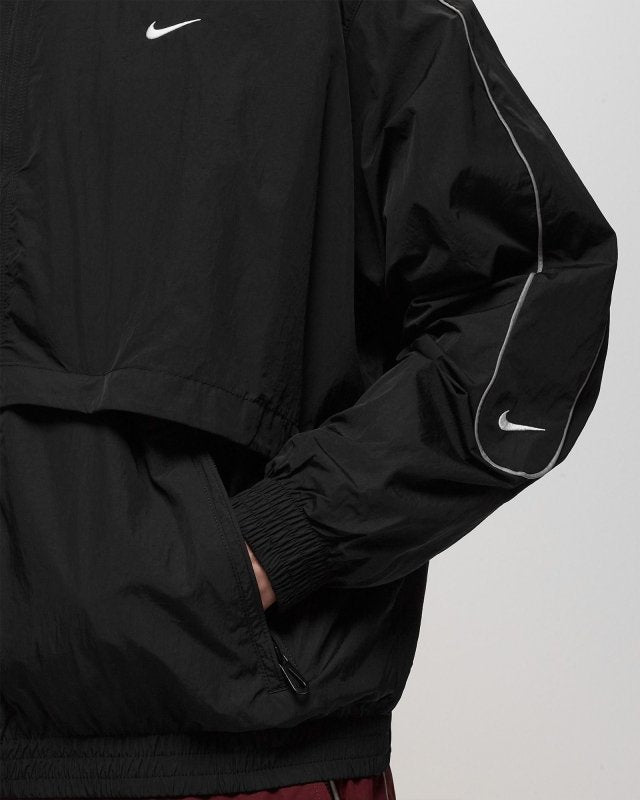 NIKE 反光滾邊立領風衣外套 - VANASH