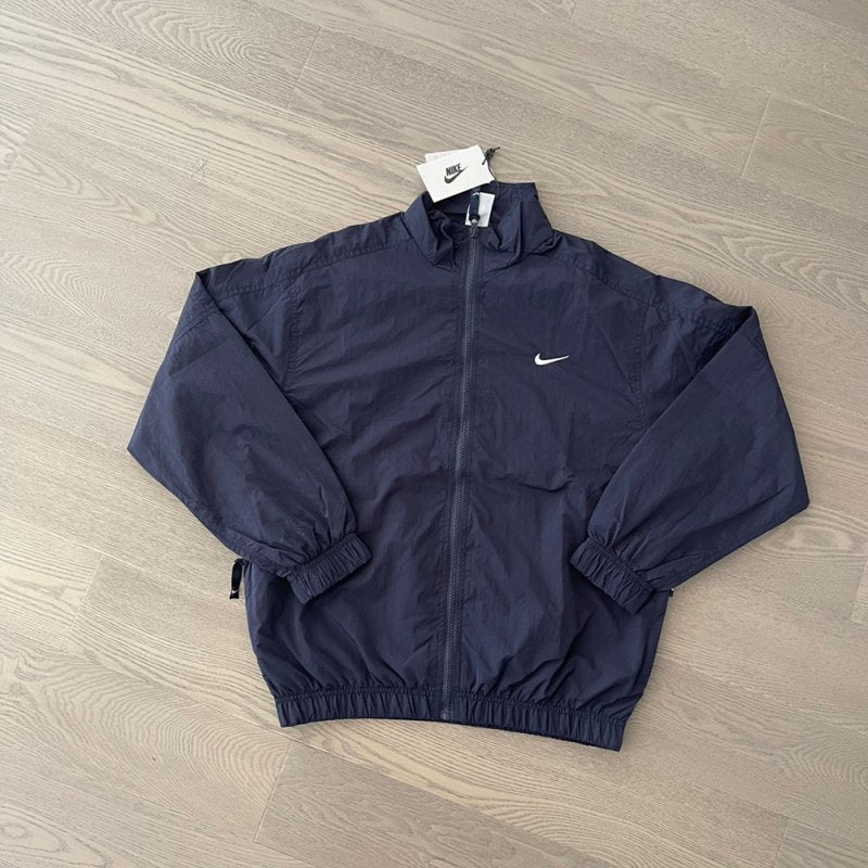 NIKE LAB NRG TRACK JACKET 刺繡風衣外套 - VANASH