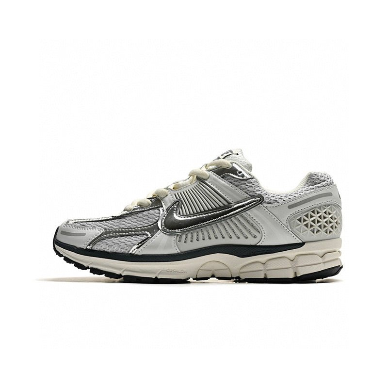 Nike Zoom Vomero 5 Photon Dust Metallic Silver 白銀 慢跑鞋 FD0884-025 - VANASH
