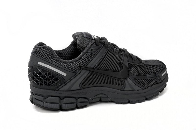 NIKE ZOOM VOMERO 5 SP 復古慢跑鞋-黑色款 - VANASH