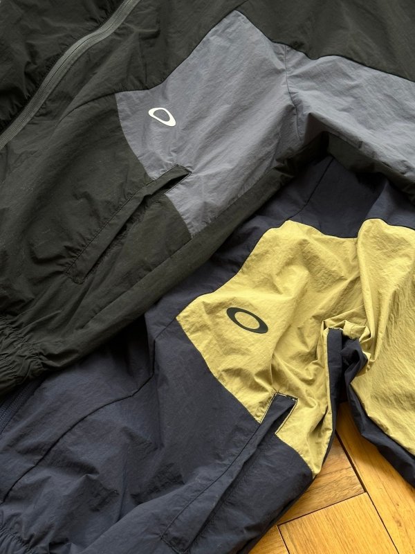 OAKLEY 撞色拼接連帽風衣外套 - VANASH