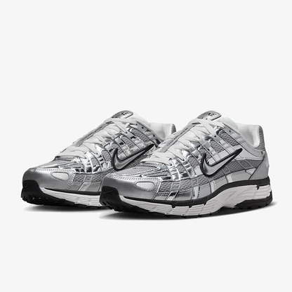 NIKE P-6000 CN0149-001 復古運動鞋-金屬銀