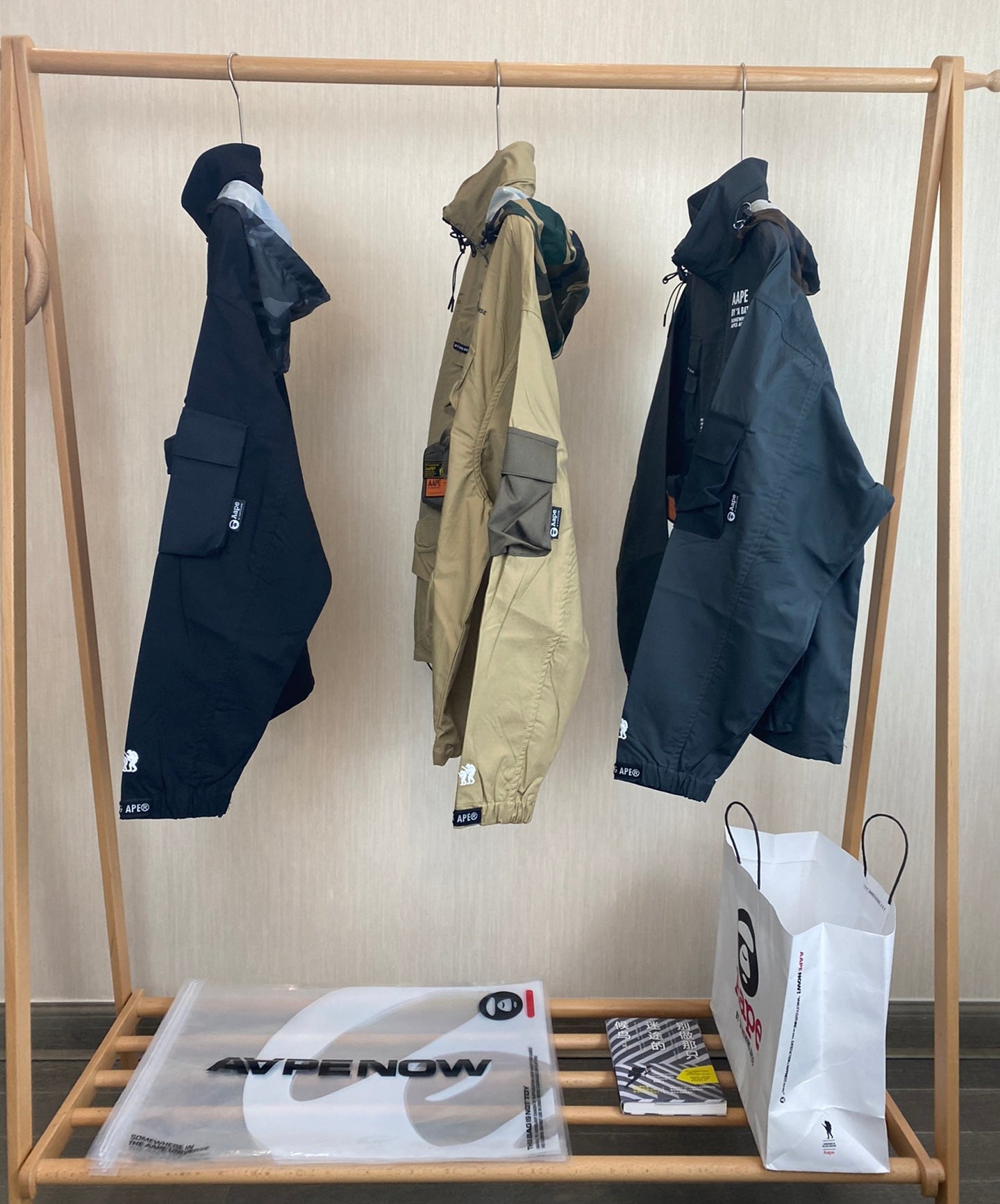 - 全新特價 - AAPE BY *A BATHING APE® MILITATY BOMBER 軍事風口袋機能夾克(卡其M)
