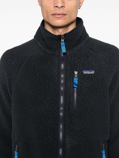 PATAGONIA RETRO PILE LOGO PATCH JACKET 再生羊羔絨夾克