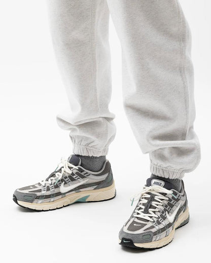 NIKE P-6000  FN7509-029 復古運動鞋-礦石灰