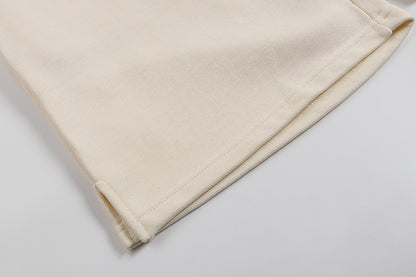 AMI PARIS 刺繡大愛心短褲