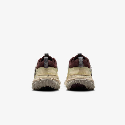 NIKE ACG Mountain Fly 2 Low 機能運動鞋