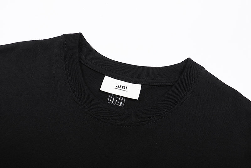 AMI PARIS 紅色愛心刺繡短袖T恤 - VANASH
