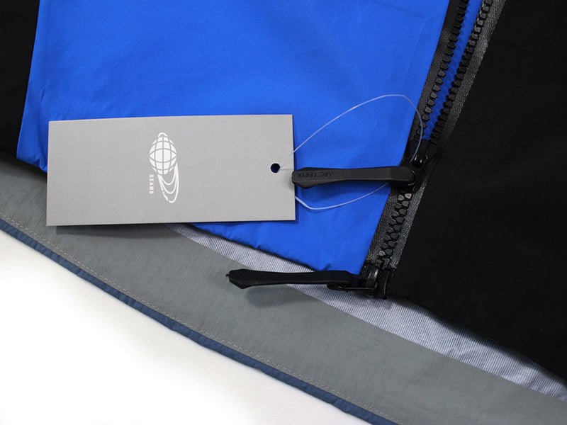 BEAMSx ARC'TERYX 始祖鳥聯名款連帽風衣硬殼衝鋒衣 - VANASH