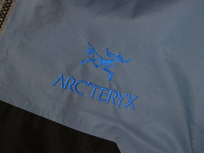 BEAMSx ARC'TERYX 始祖鳥聯名款連帽風衣硬殼衝鋒衣 - VANASH