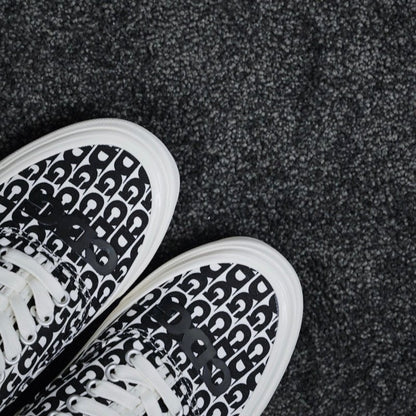 COMME des GARÇONS CDG x Vans Old Skool 川久保玲聯名帆布鞋 - VANASH