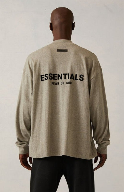 ESSENTIALS 第七季背後壓膠長袖T恤 - VANASH