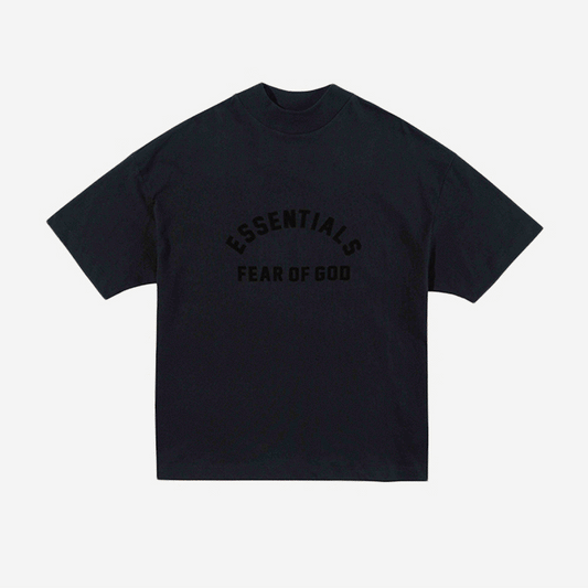 FEAR OF GOD Essentials 2023 黑色系列 黑色微高領字母短袖上衣 - VANASH