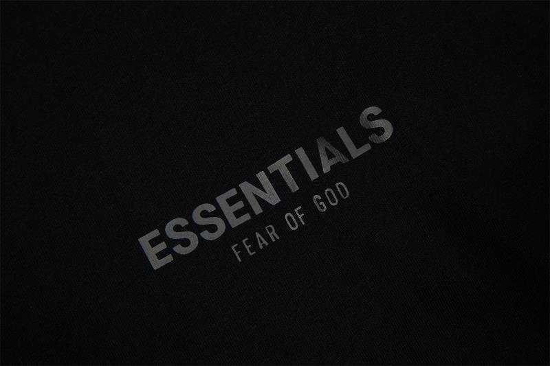 FEAR OF GOD ESSENTIALS 洛杉磯限定反光LOGO短袖T恤 - VANASH