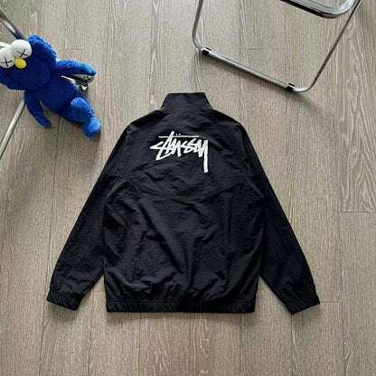 NIKE x STUSSY 聯名立領拉鍊式風衣