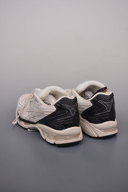 UNAFFECTED x ASICS Gel Kayano 14 白/黑