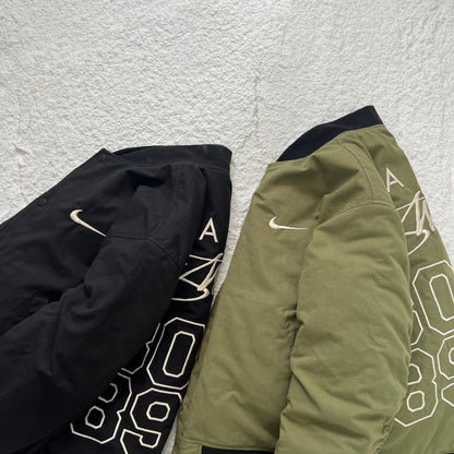 STUSSY x NIKE 聯名雙面穿衍縫鋪棉夾克