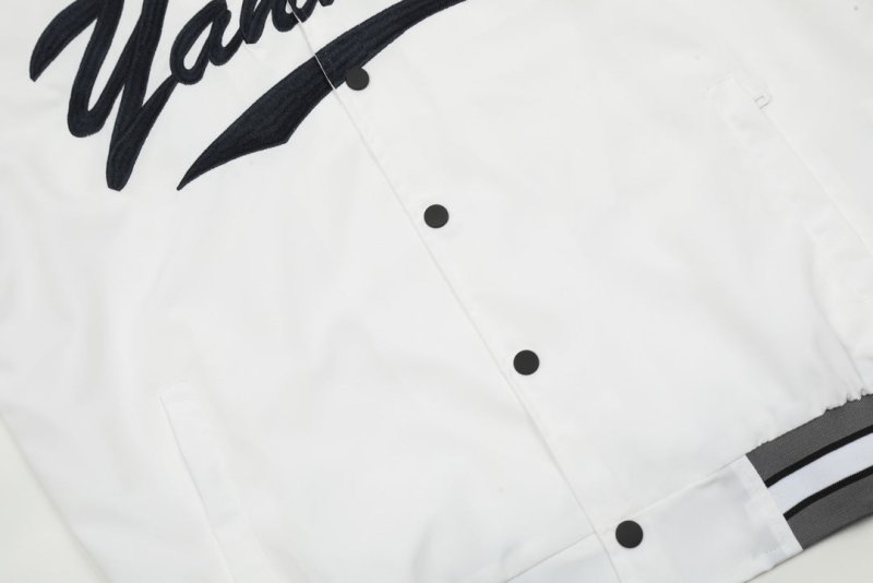 - 全新特價 - MLB NEW YORK YANKEES 紐約洋基隊 棒球外套(2XL) - VANASH