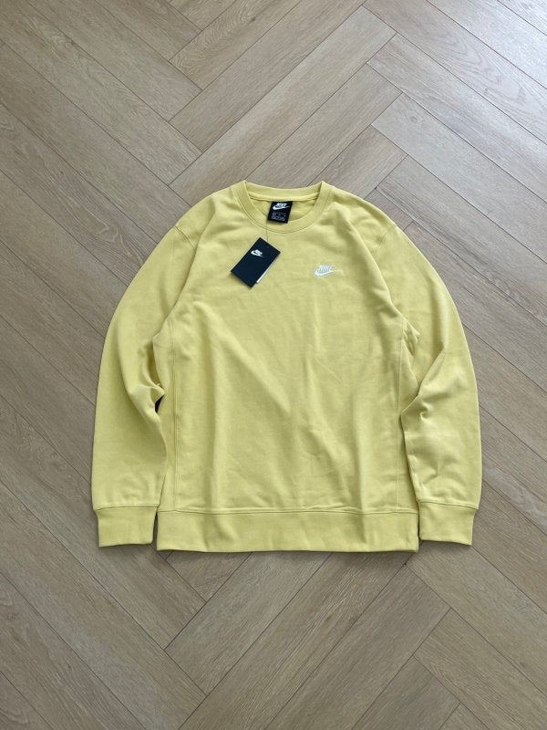NIKE SPORTSWEAR CLUB 經典刺繡圓領衛衣 - VANASH