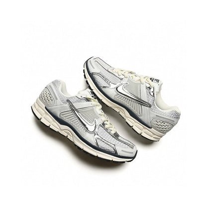 Nike Zoom Vomero 5 Photon Dust Metallic Silver 白銀 慢跑鞋 FD0884-025 - VANASH