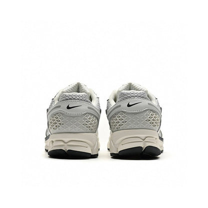 Nike Zoom Vomero 5 Photon Dust Metallic Silver 白銀 慢跑鞋 FD0884-025 - VANASH